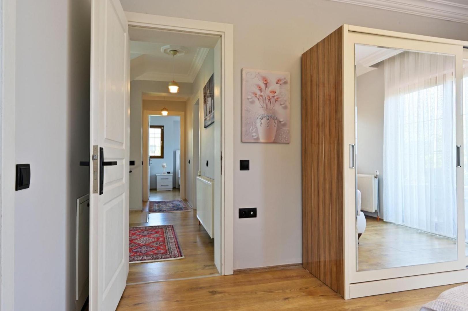 Kalamos Private For 10 People In Hisaroenue Villa *