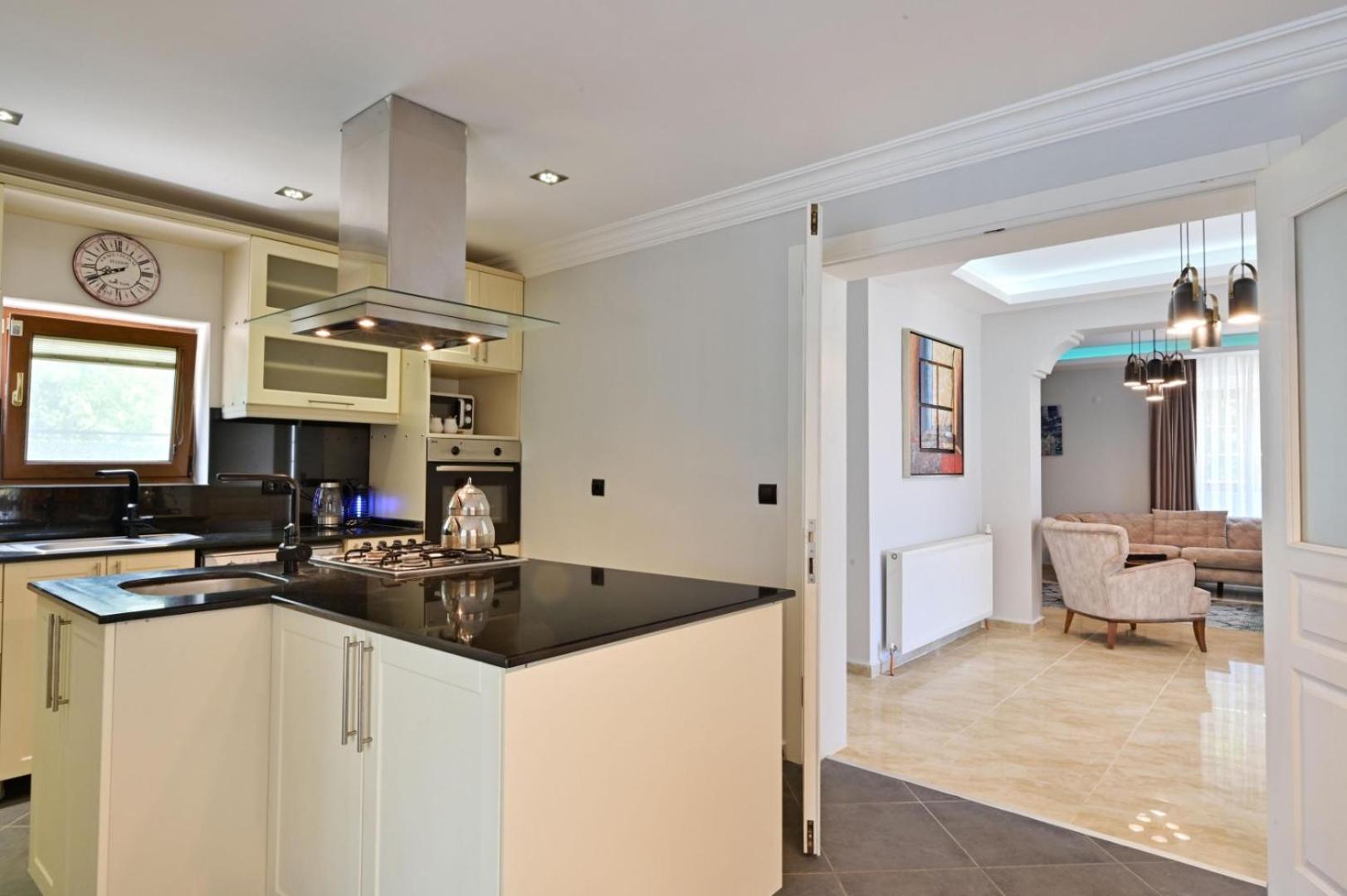Kalamos Private For 10 People In Hisaroenue Villa