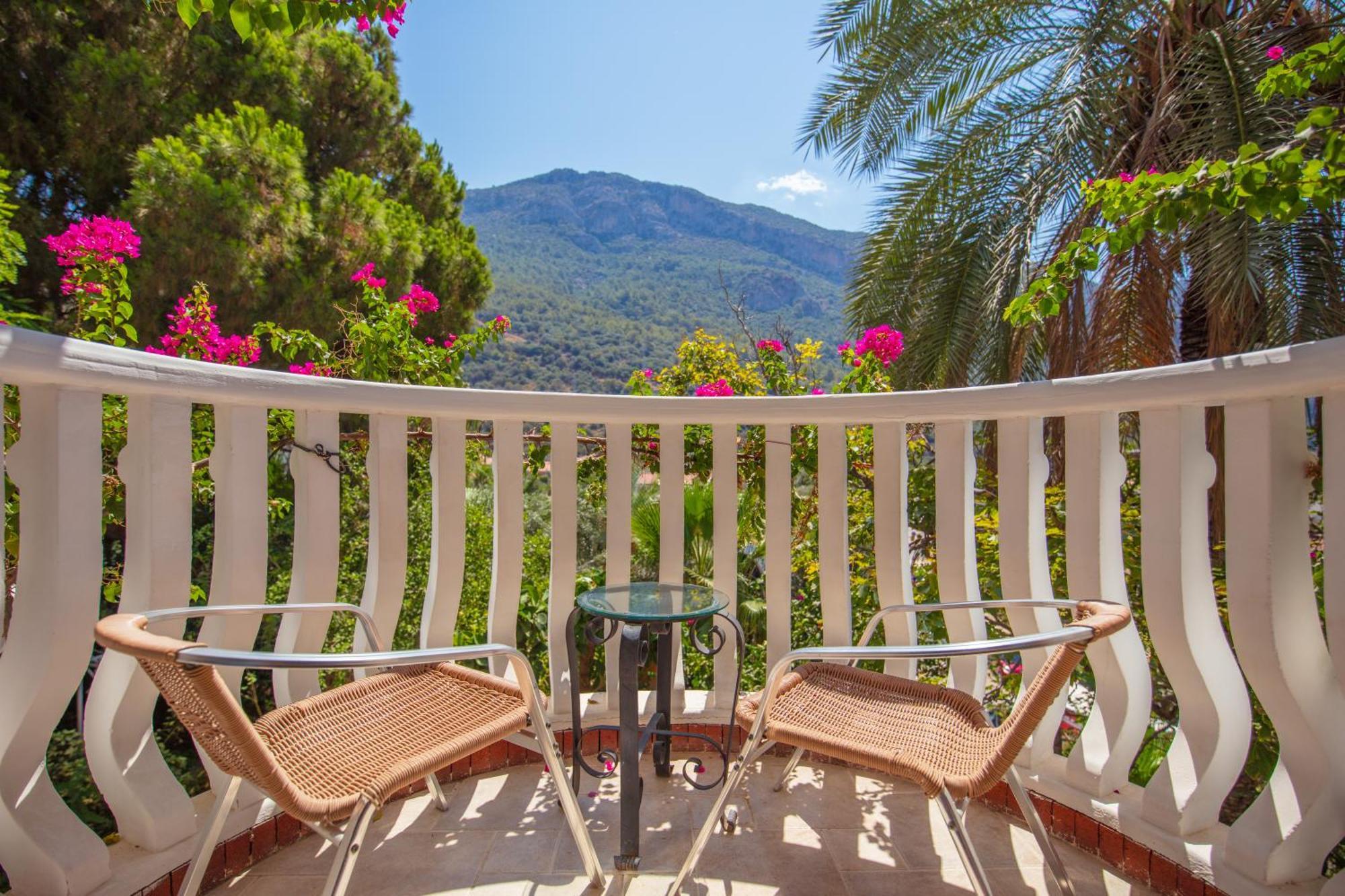 Flamingo & - Pet Friendly Hotel
