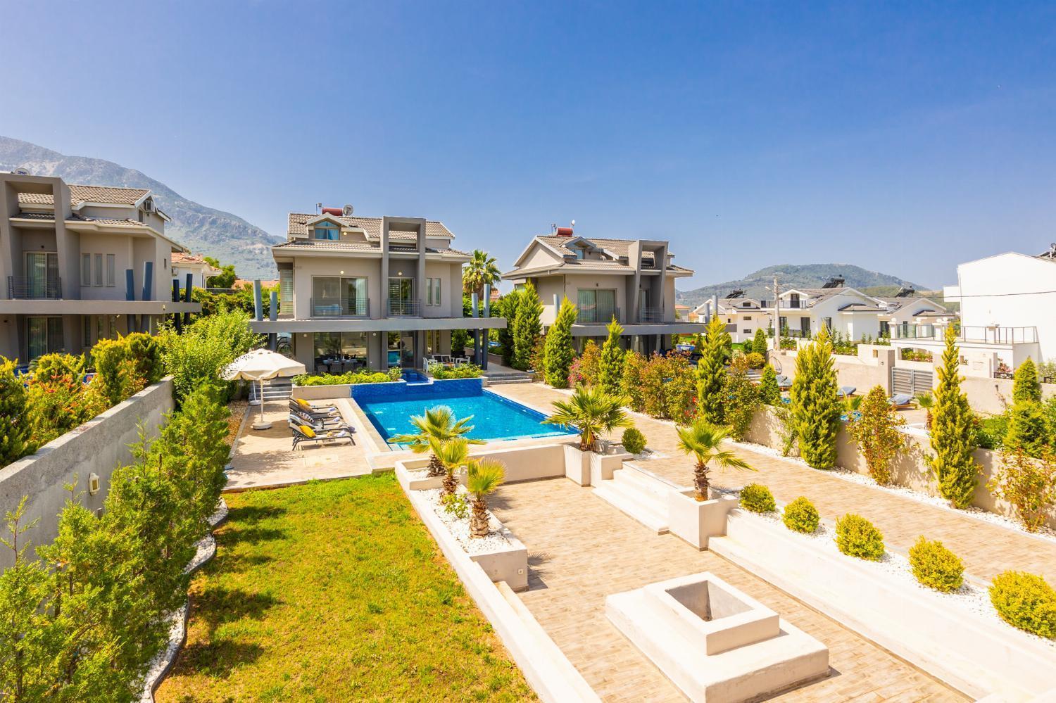 Villa Moderno B *