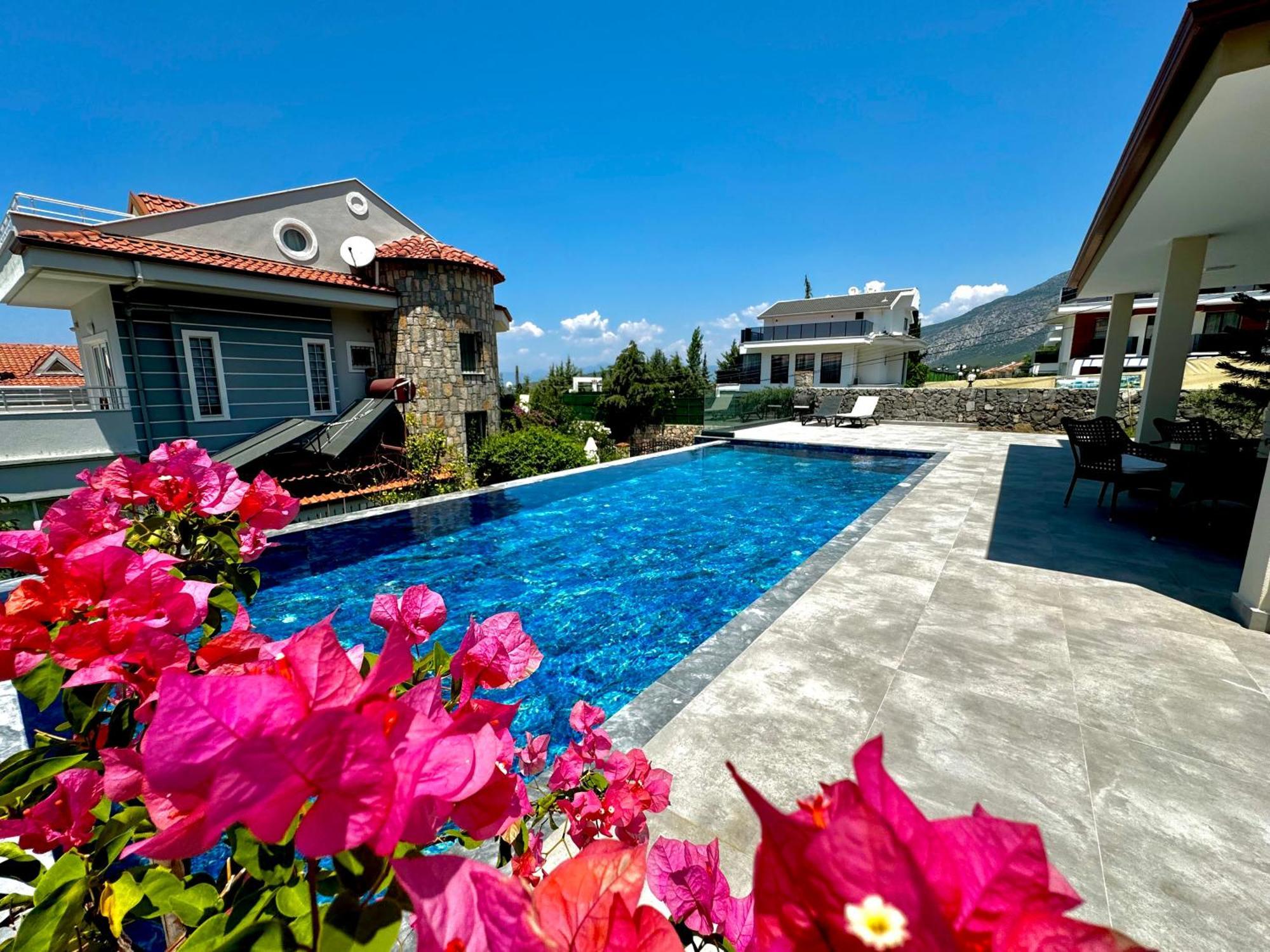 Serenity By Luxury Group Villa *