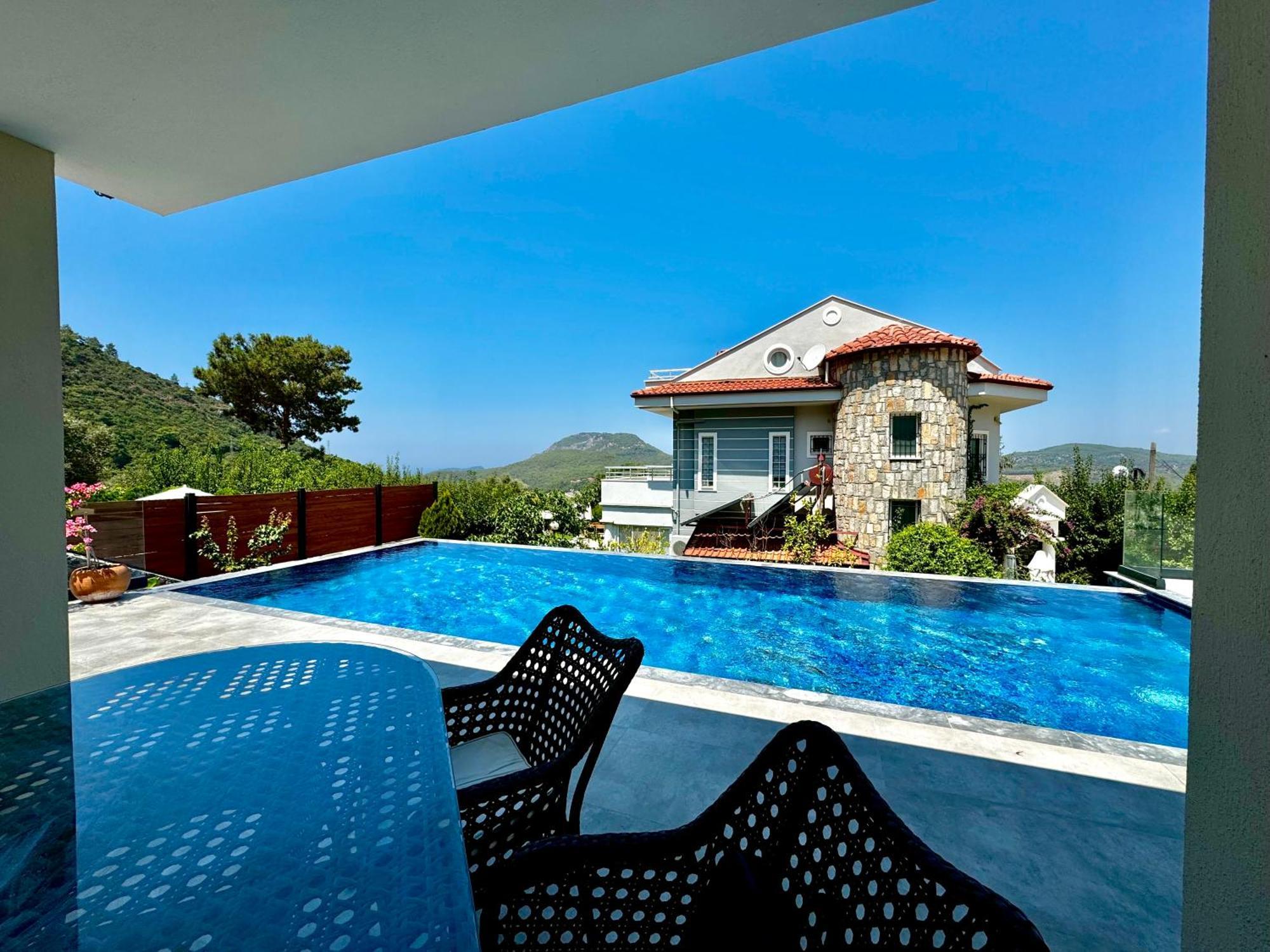 Serenity By Luxury Group