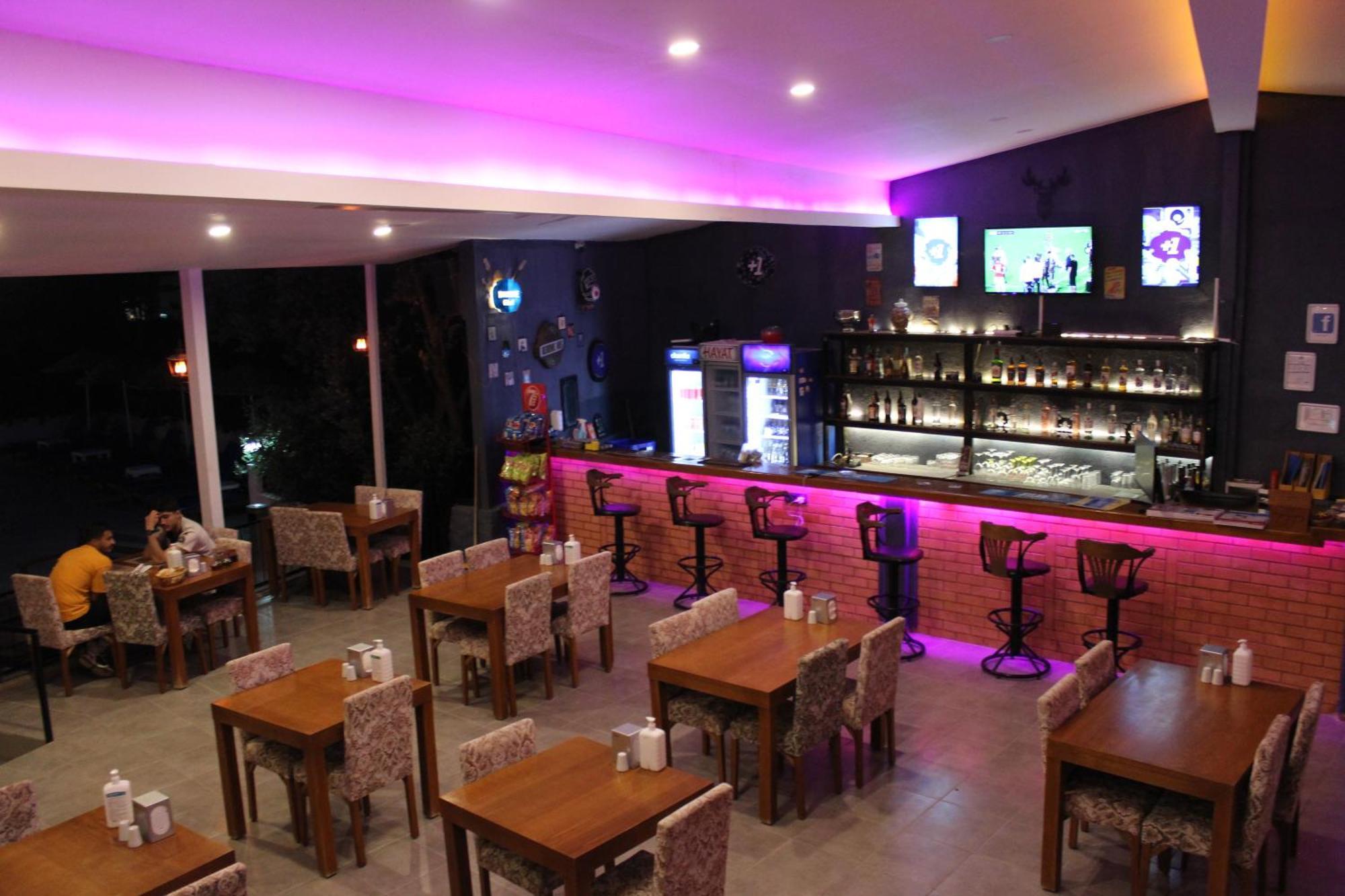 Tunacan Hotel
