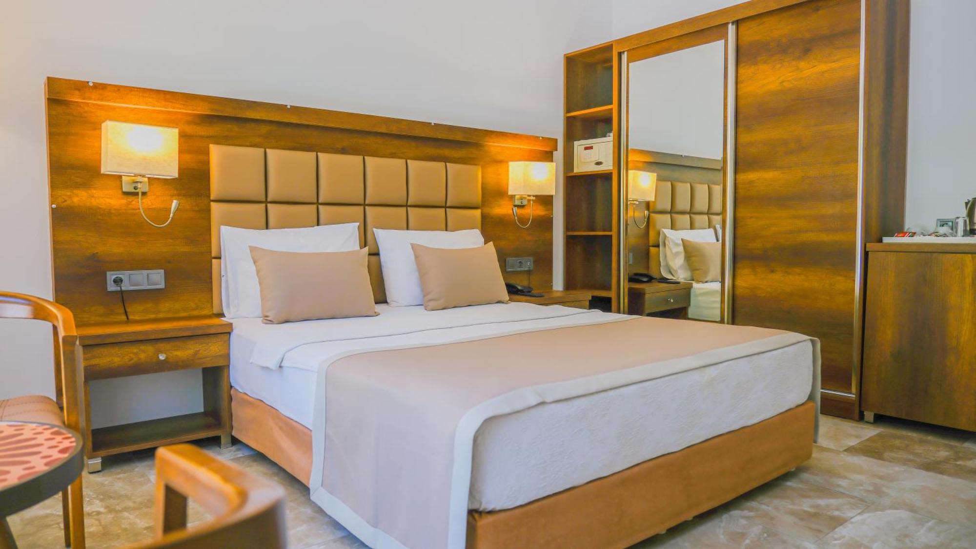 Turquoise Otel 4*
