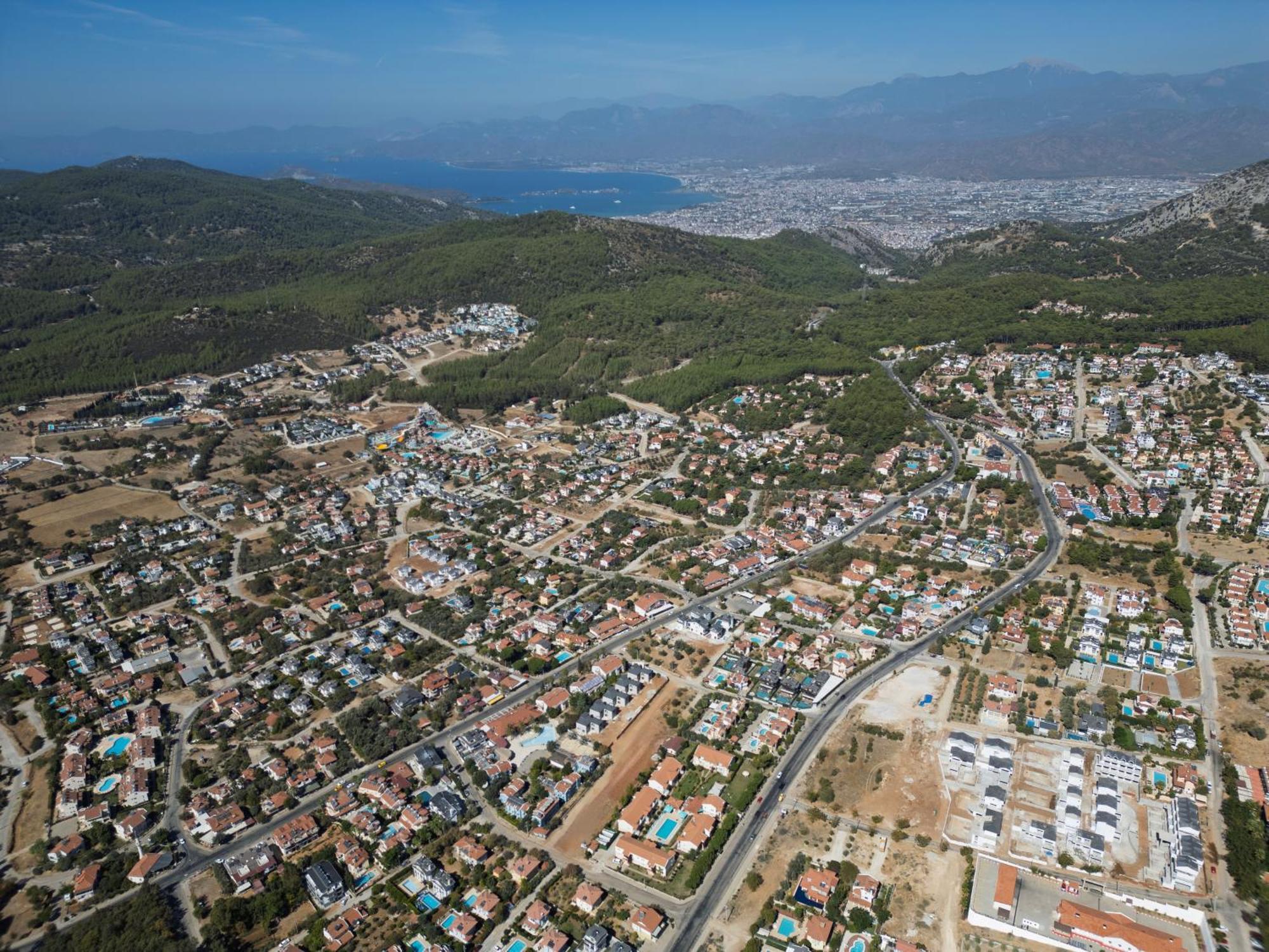 Larimar Ölüdeniz