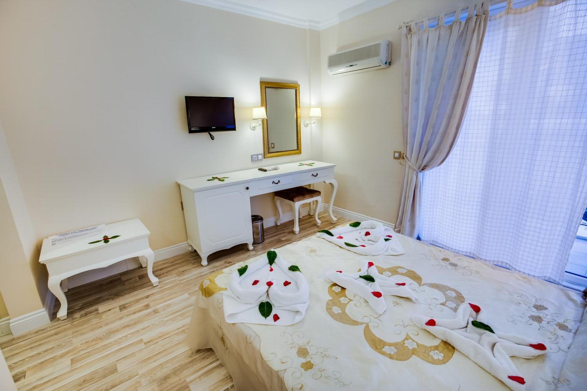 Hotel Pinehill & Oludeniz