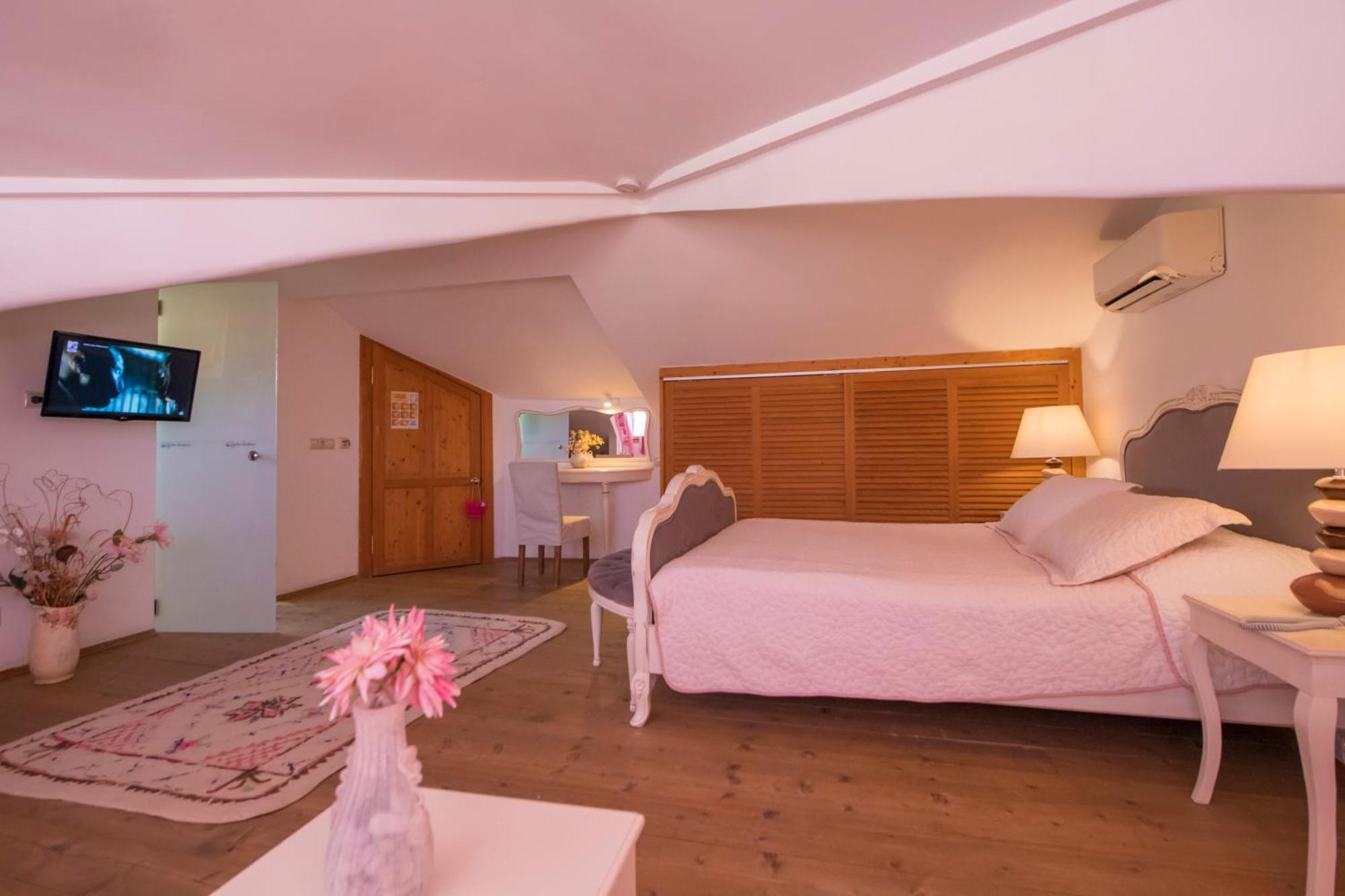 Oyster Residences - Adult Only Hotel 4*