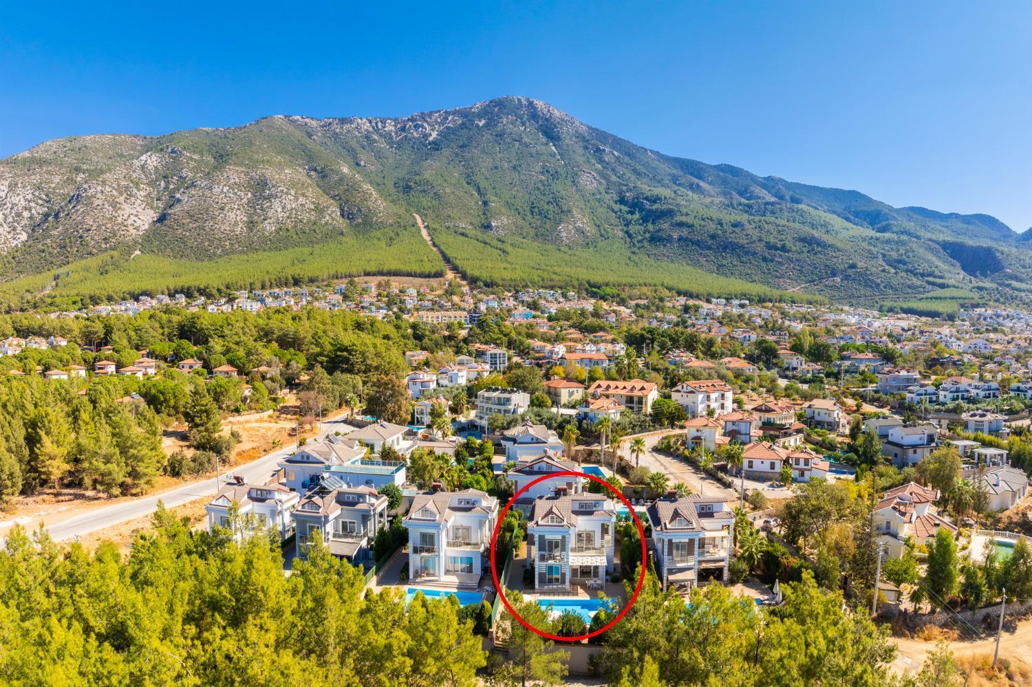 Four Seasons Villa