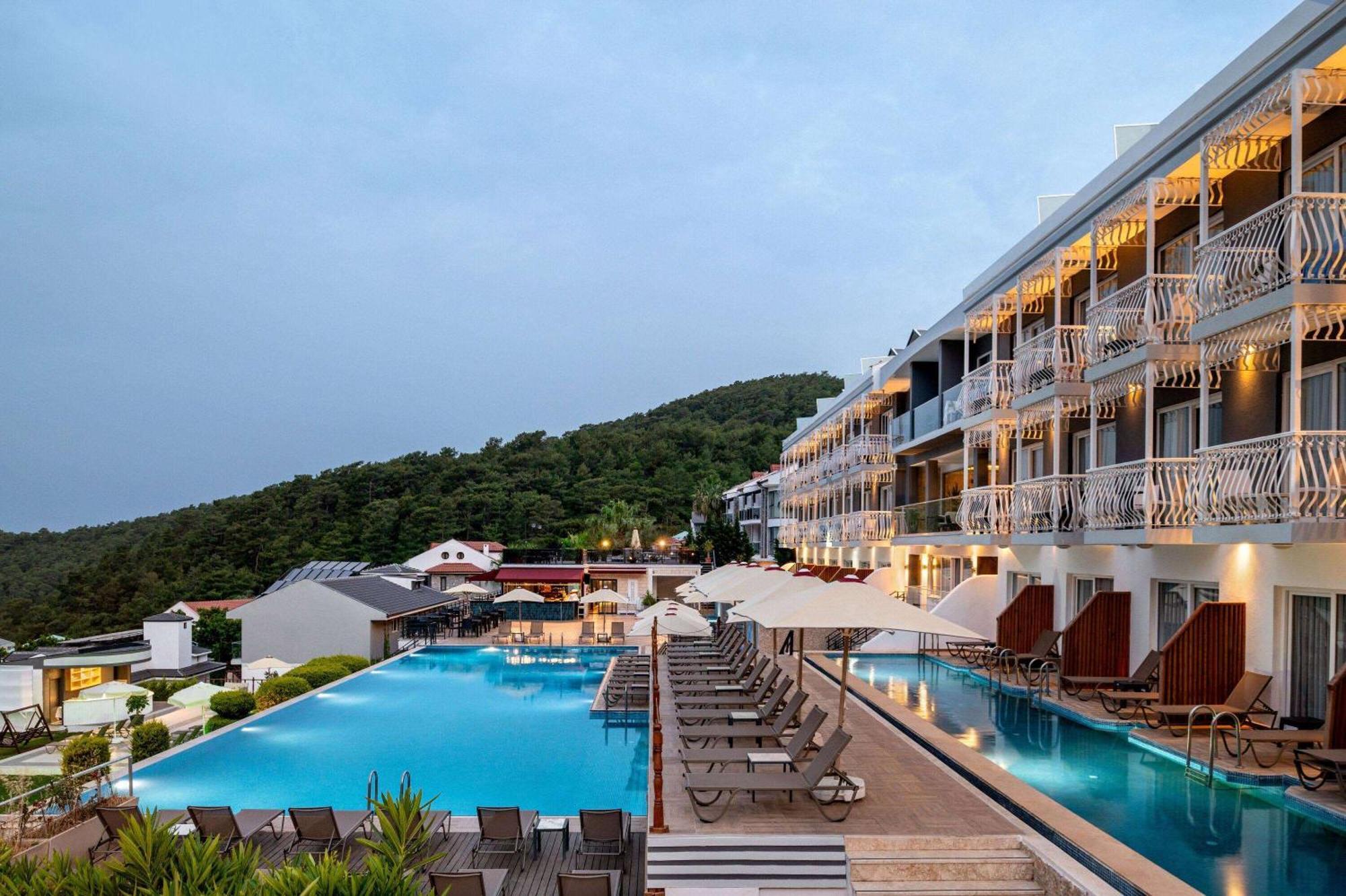 Otel Ramada By Wyndham Fethiye Adult Only