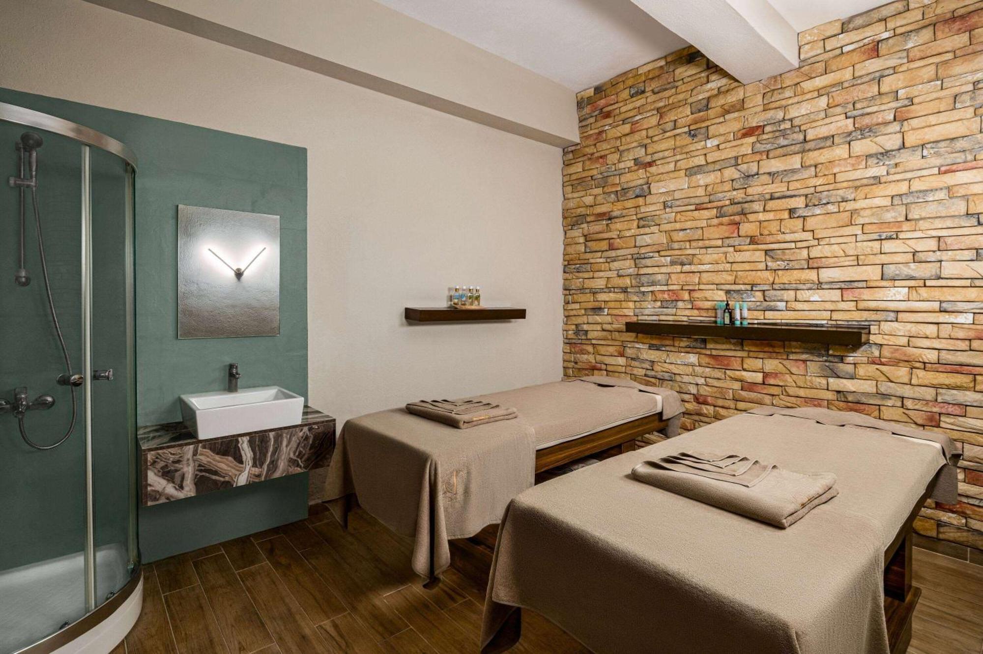 Ramada By Wyndham Fethiye Adult Only Ölüdeniz