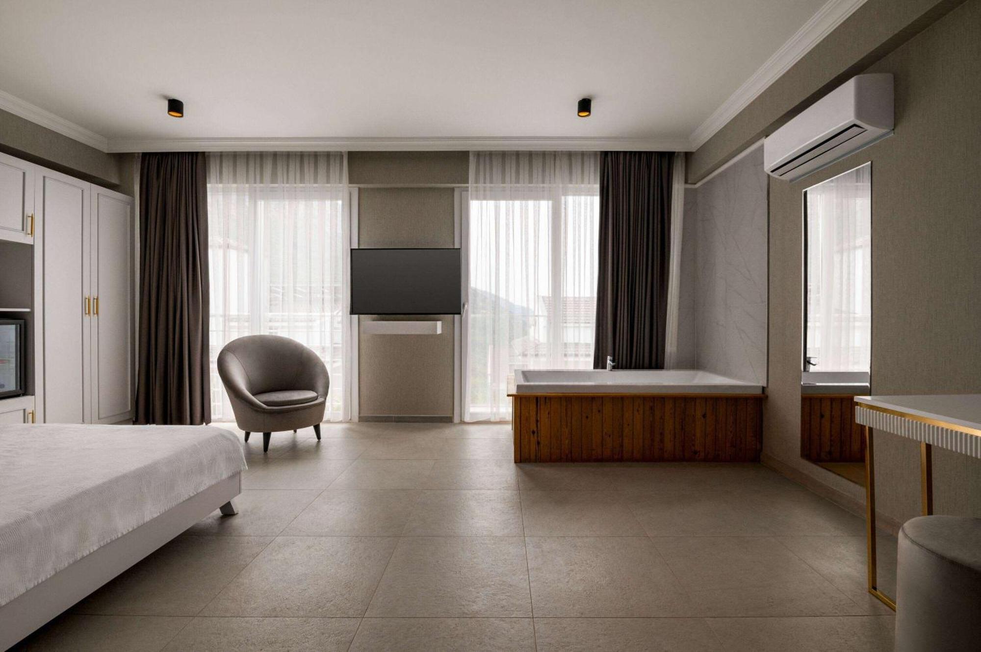 Ramada By Wyndham Fethiye Adult Only Otel
