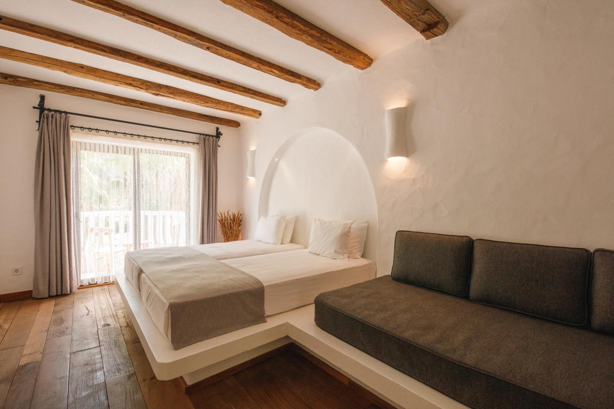 Hotel Flamingo & - Pet Friendly
