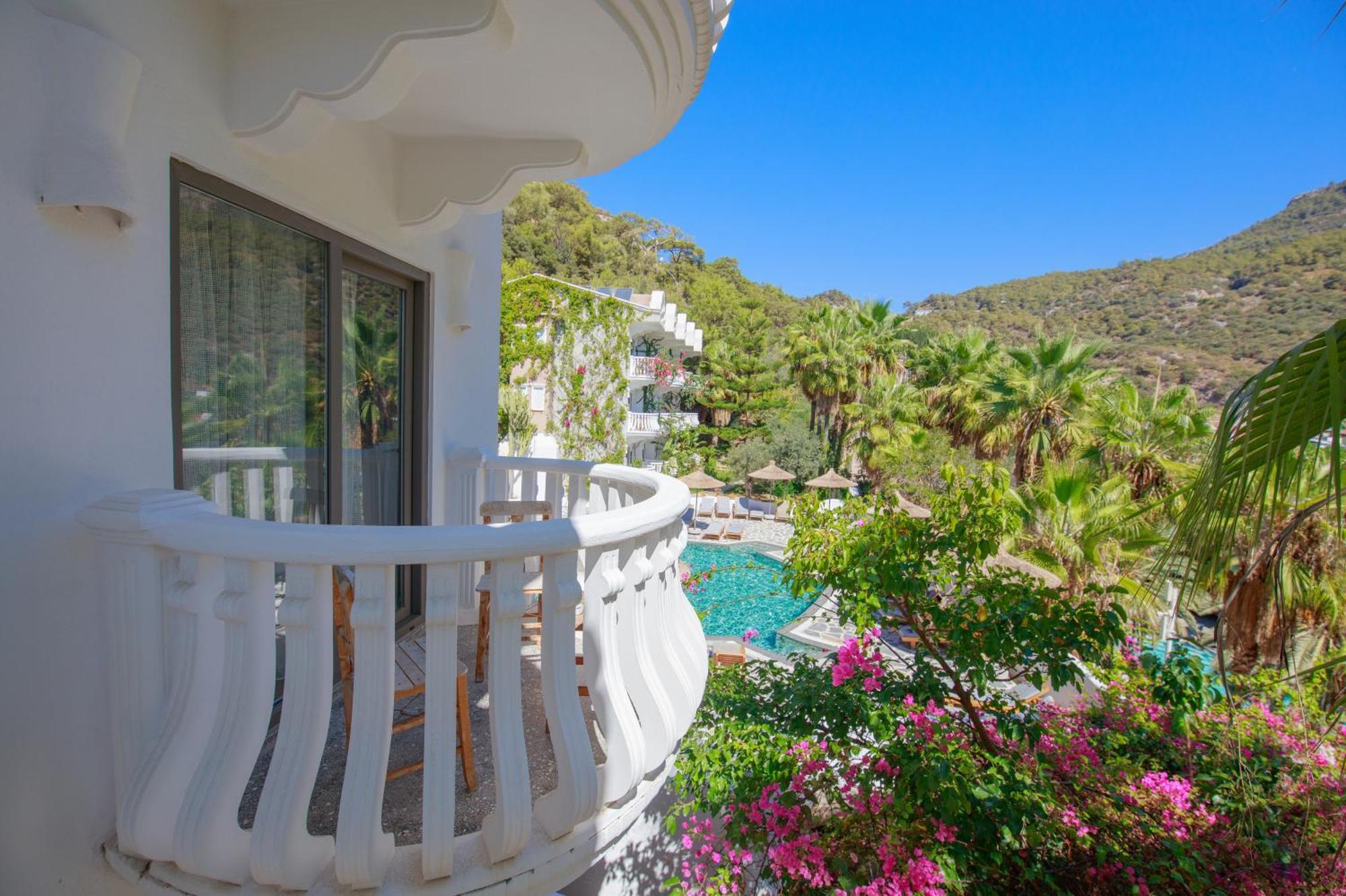 Flamingo & - Pet Friendly Hotel Oludeniz