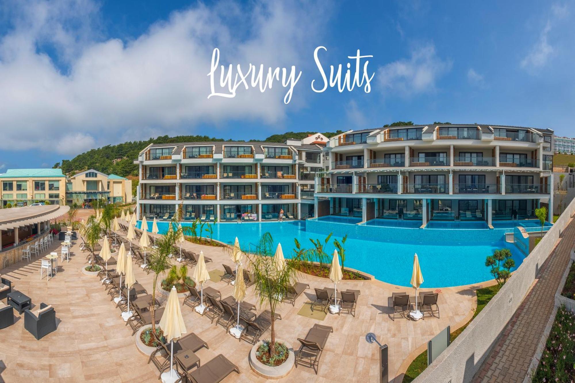 Orka Sunlife And Aquapark Hotel 5*