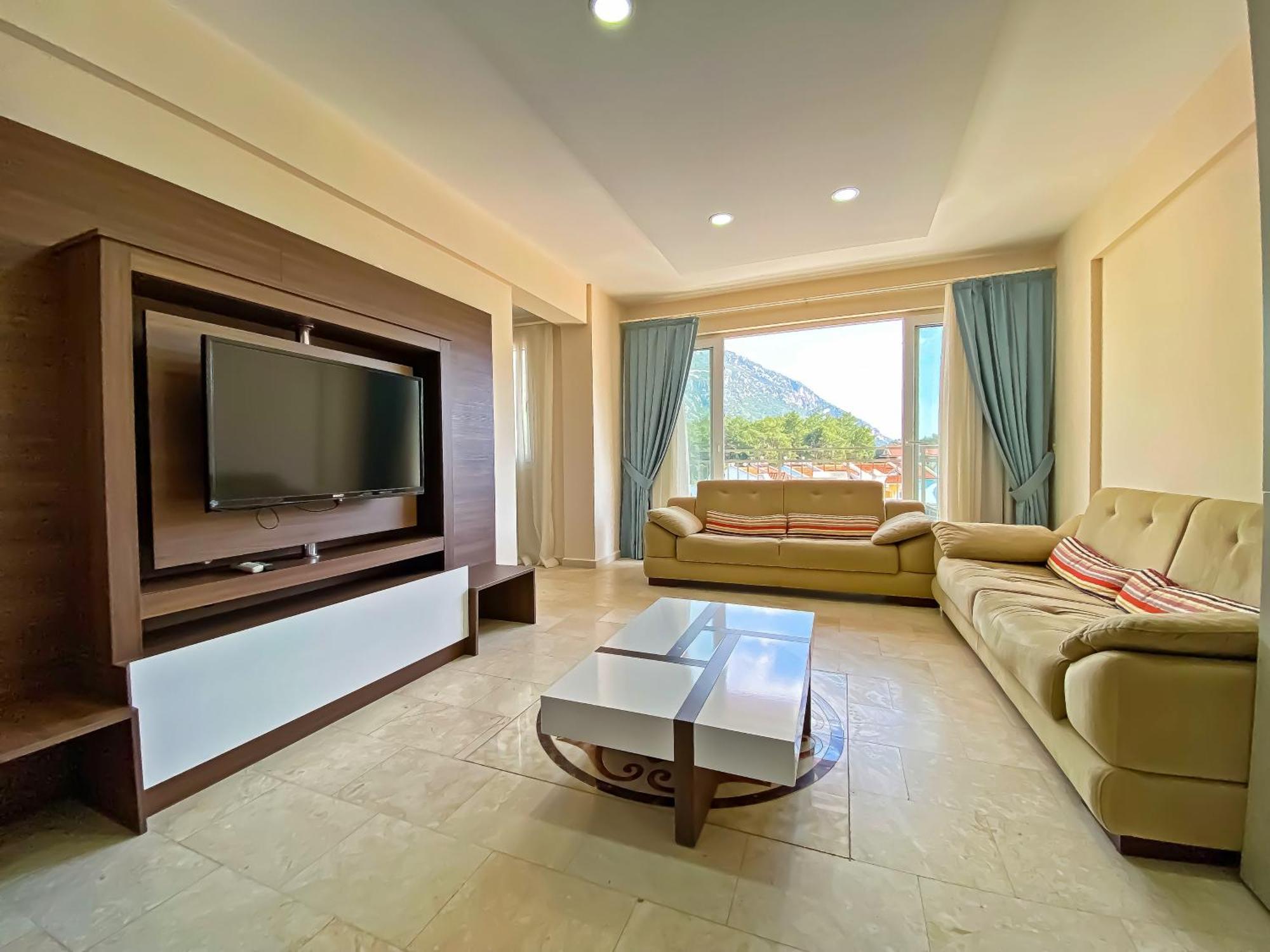 Hotel Zehra 2*