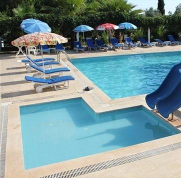 Klas Hotel 3*