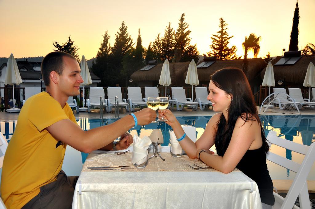 Sahra Su Village & Otel 4*