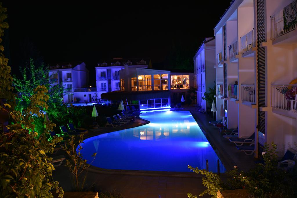 Sahra Su Village &