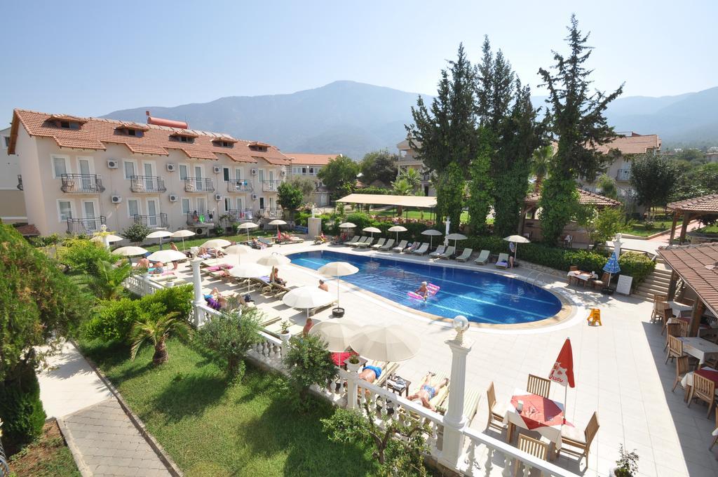 Hotel Ramos 3*