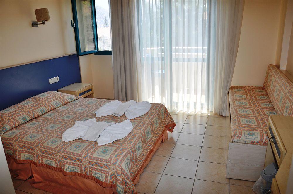Montebello Deluxe 3*