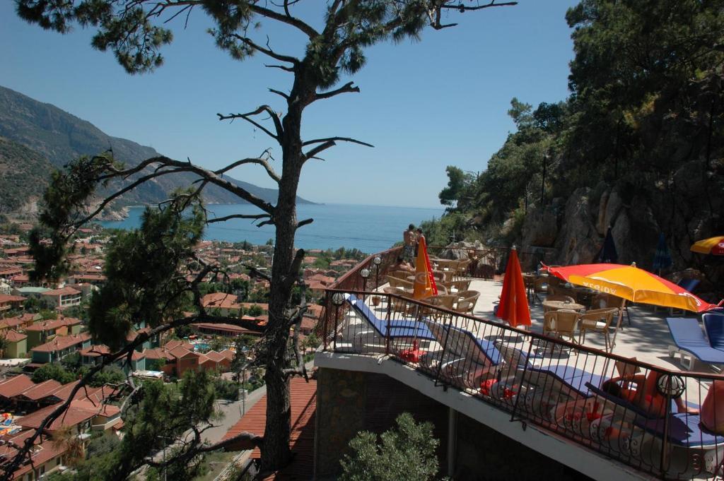 Bellevue Otel 3*