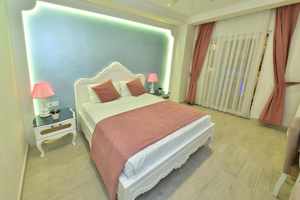 Montebello Deluxe Ölüdeniz