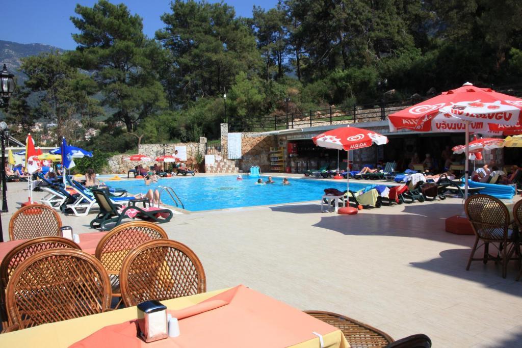 Grove Hotel 2*