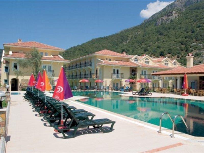Hotel Mavruka 4*