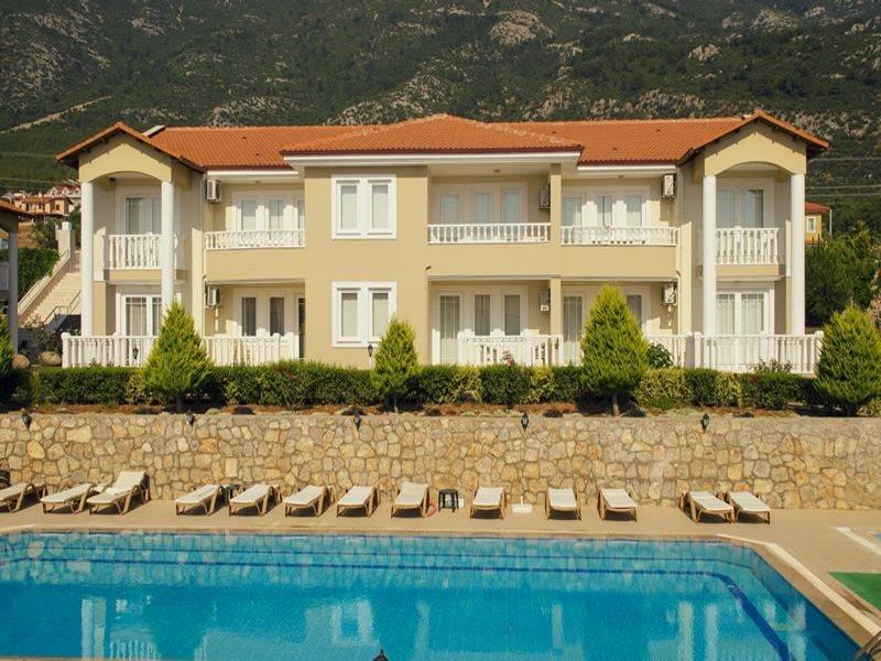 Hotel Larimar