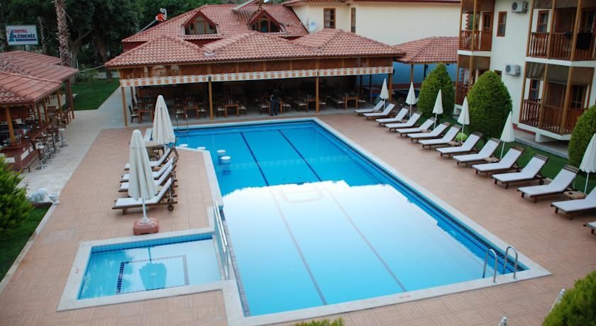 Hotel Grove 2*