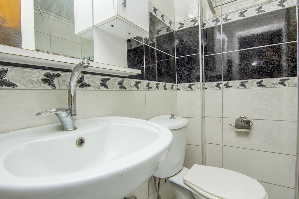 Ertek Bed & Breakfast 2*