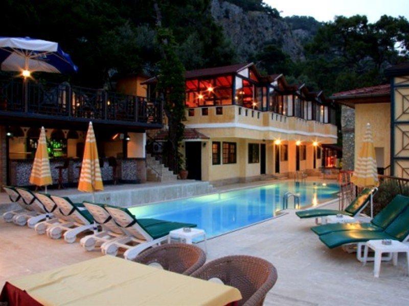 Bellevue Otel 3*