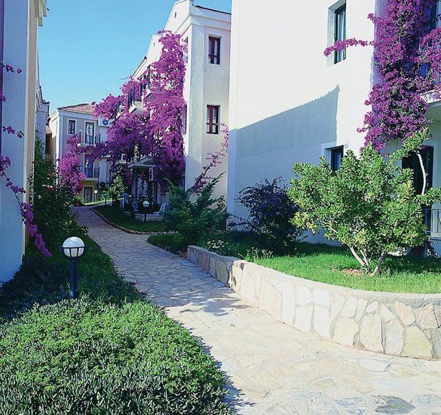Big Rose Hotel
