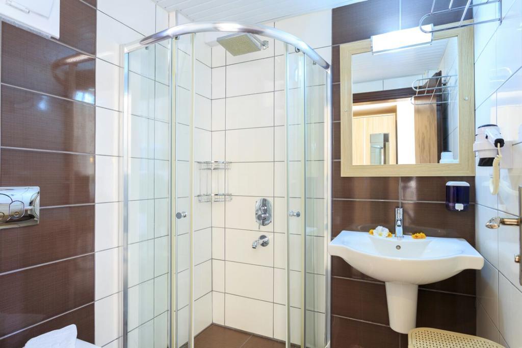 Aparthotel Milkyway &