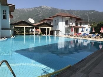 R.e.d. 3* Oludeniz