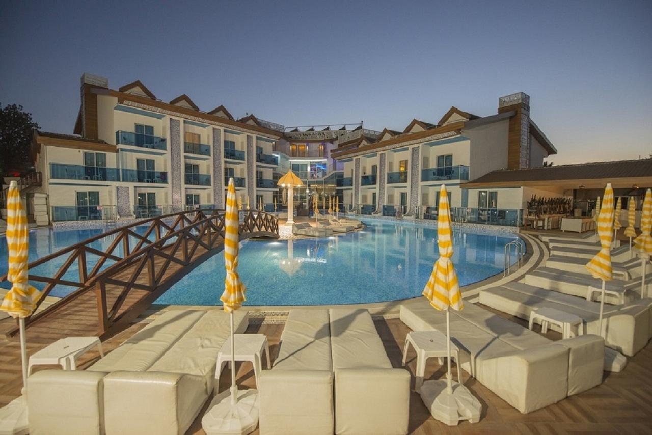Ocean Blue High Class & Hotel