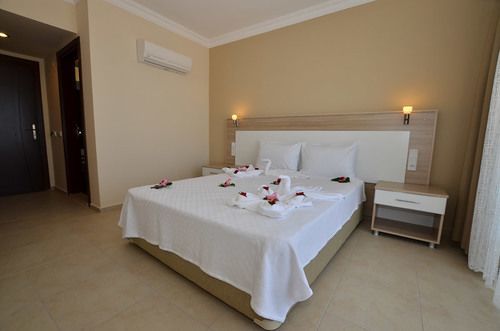 Aparthotel Milkyway &