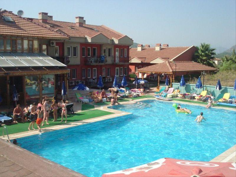 Valley Aparthotel