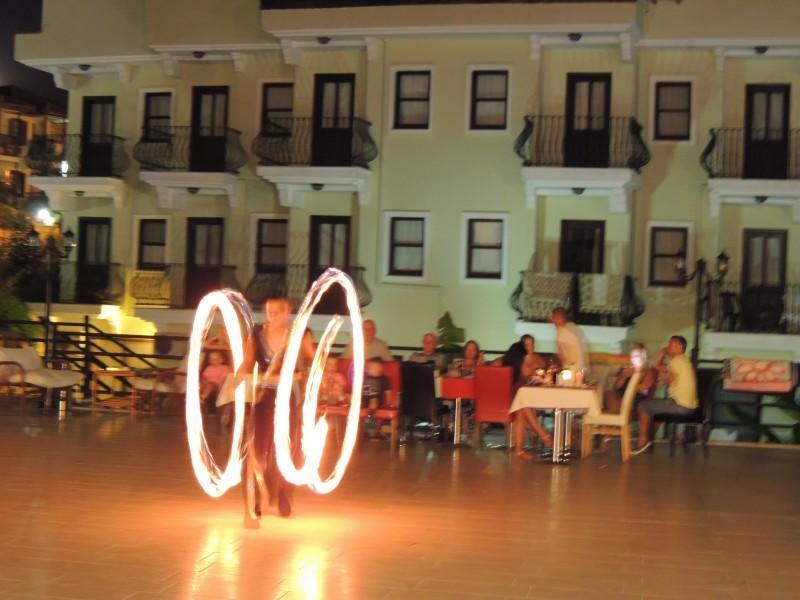 Hotel Grove 2*
