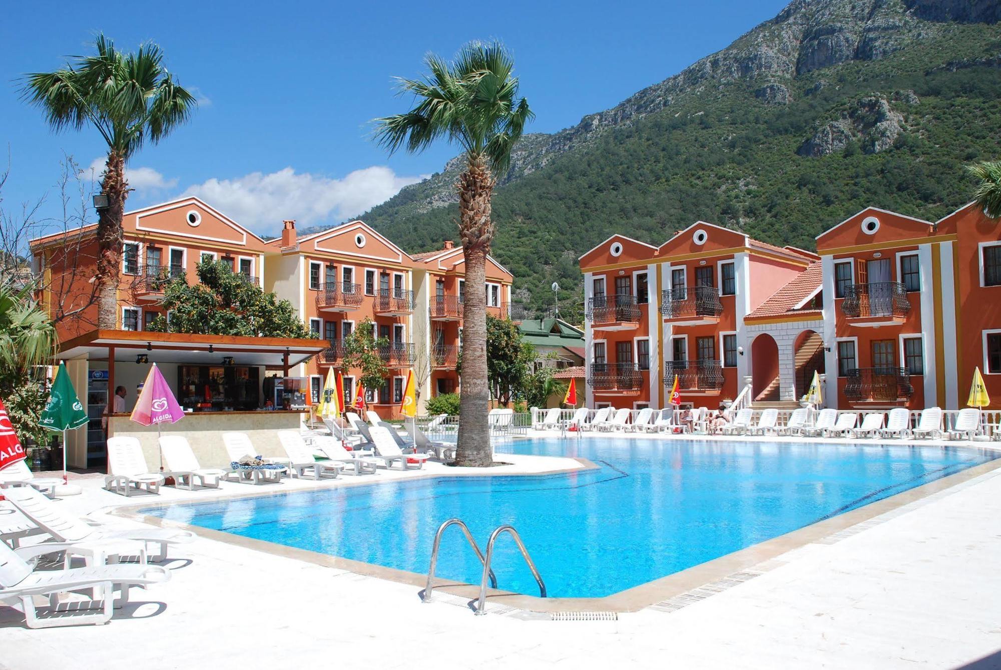 Akdeniz Otel
