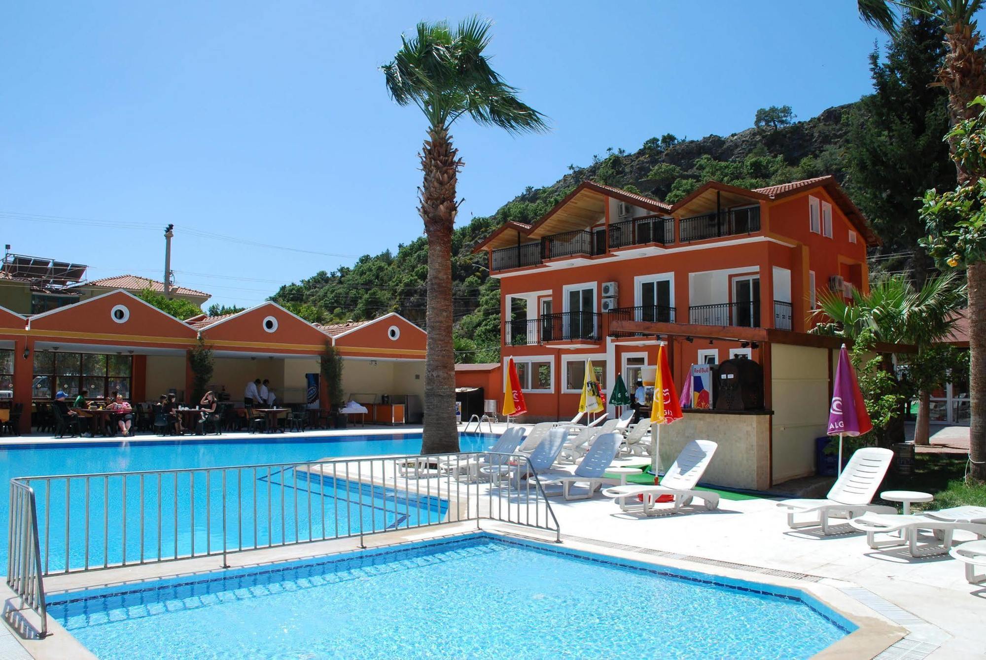Otel Akdeniz 3*