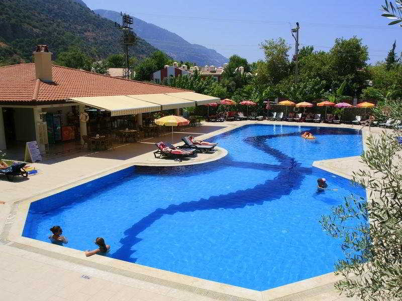 Mavruka Hotel