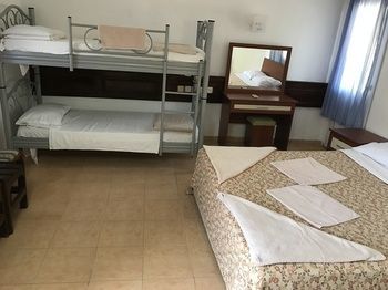 Hotel R.e.d. 3*
