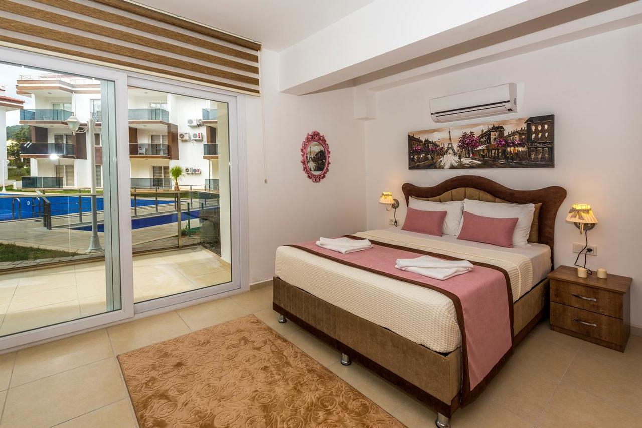 Pinara Apartment *