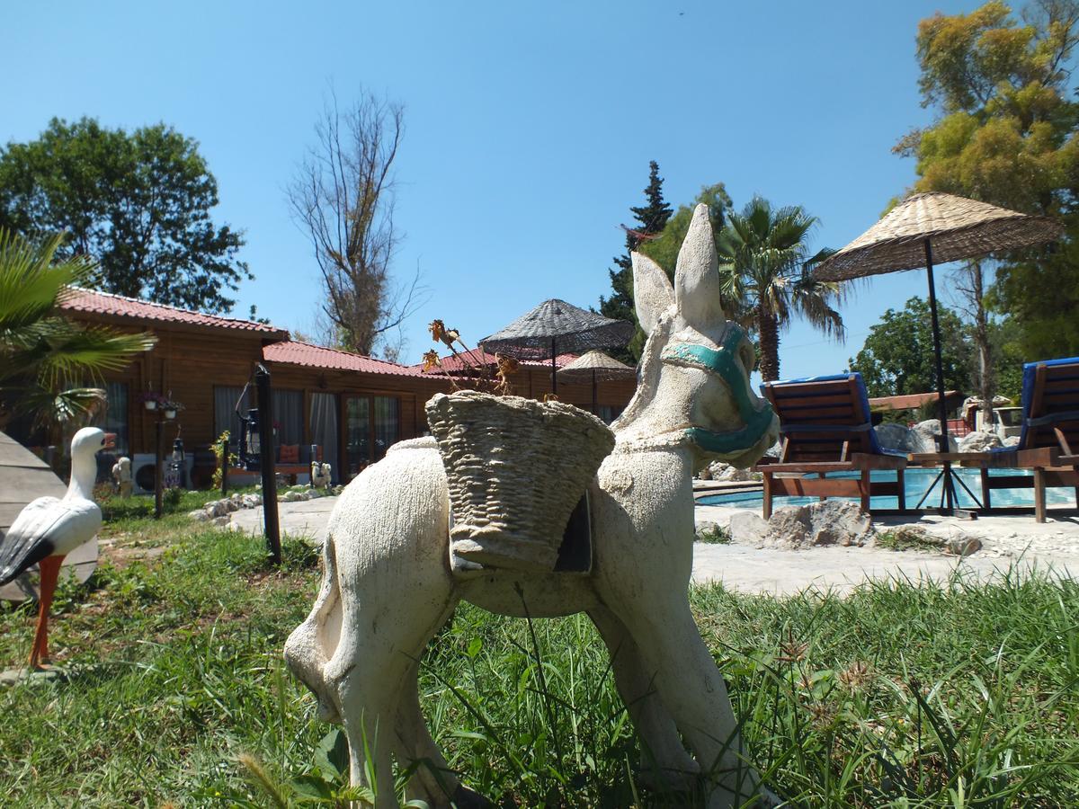 Hotel Utopia