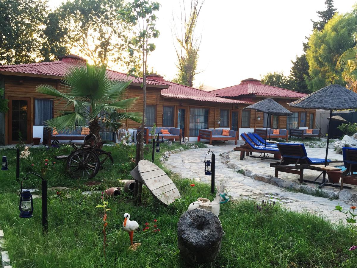 Hotel Utopia