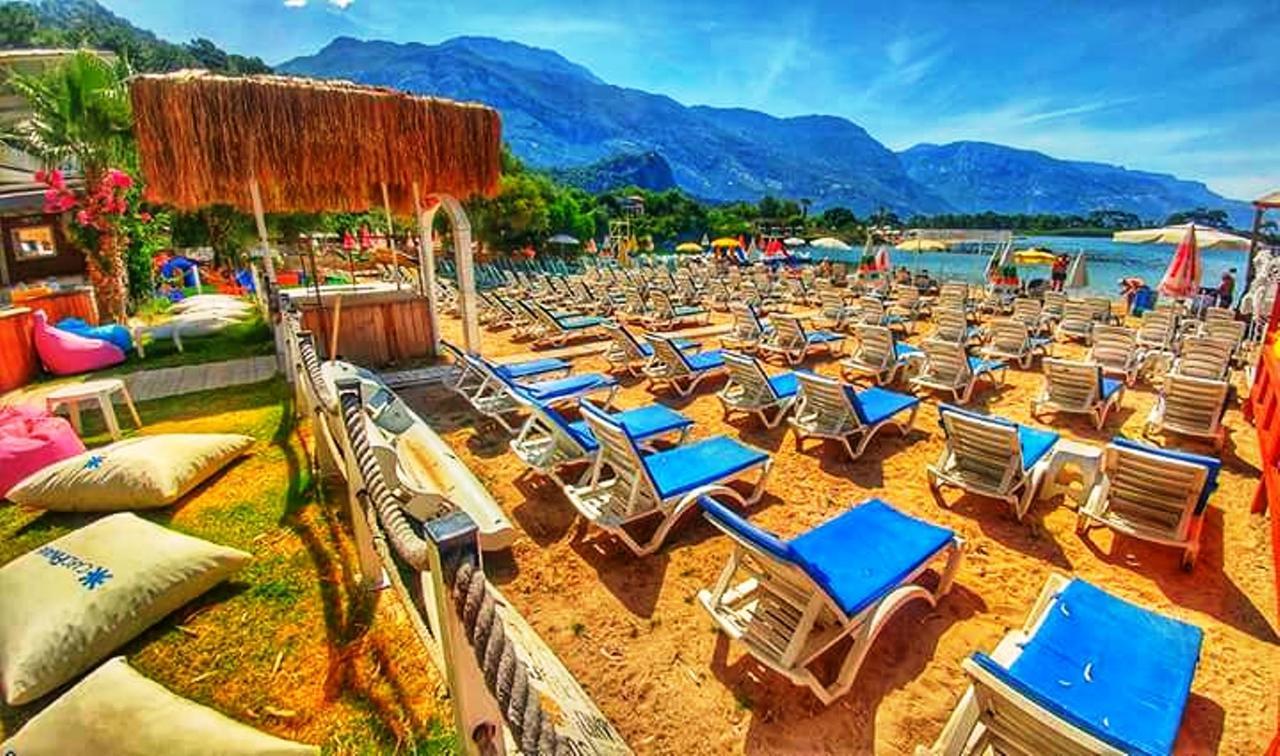 Kamp alanı Golden Club & Caravan Holidays Ölüdeniz