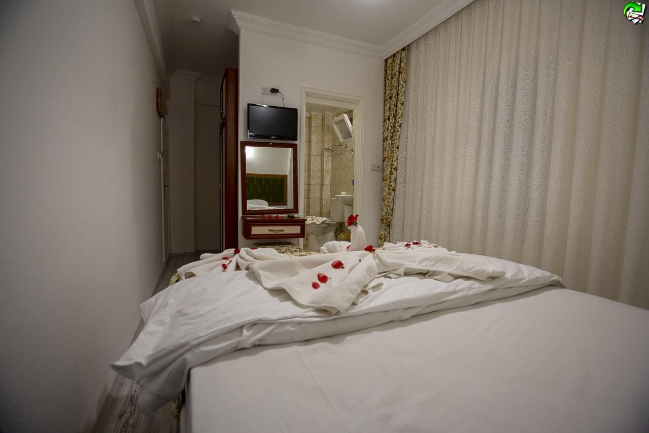 Iksirci Baba Hotel