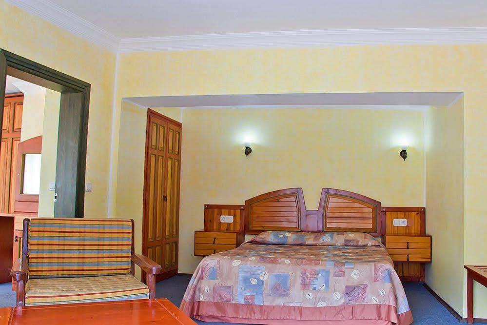 Bellevue 3* Ölüdeniz