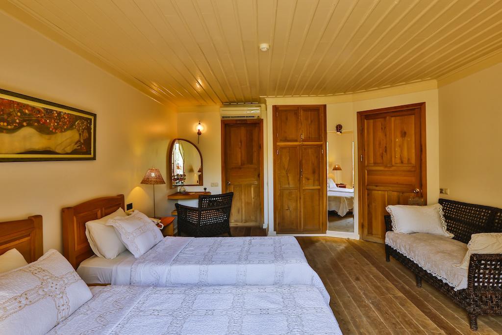 Oyster Residences - Adult Only Hotel 4*